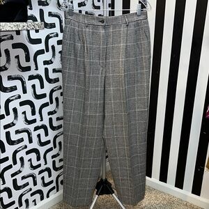 Pendleton Men's Black and White Plaid Dress Pants